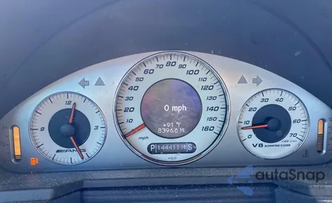 2003 Mercedes-Benz E 55 Amg z USA, uszkodzony, nr VIN WDBUF76J93A35612